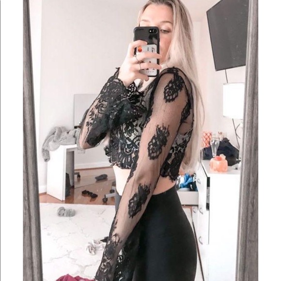 forever 21 lace top - Picture 3 of 3